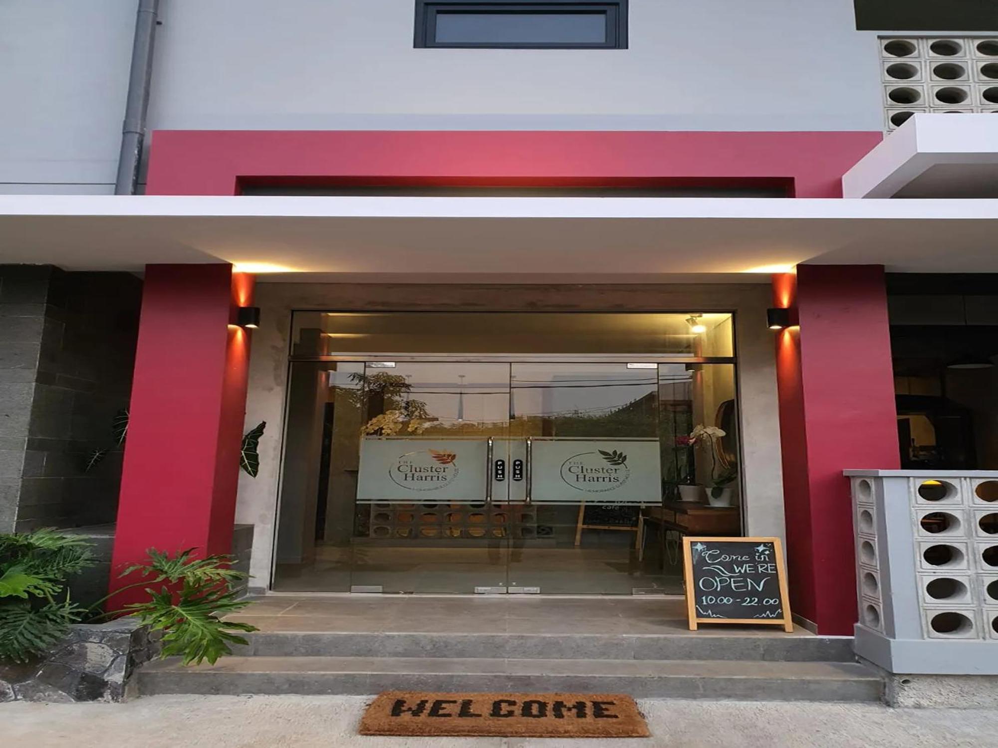 The Cluster Harris Bed & Breakfast Cimahi Bagian luar foto