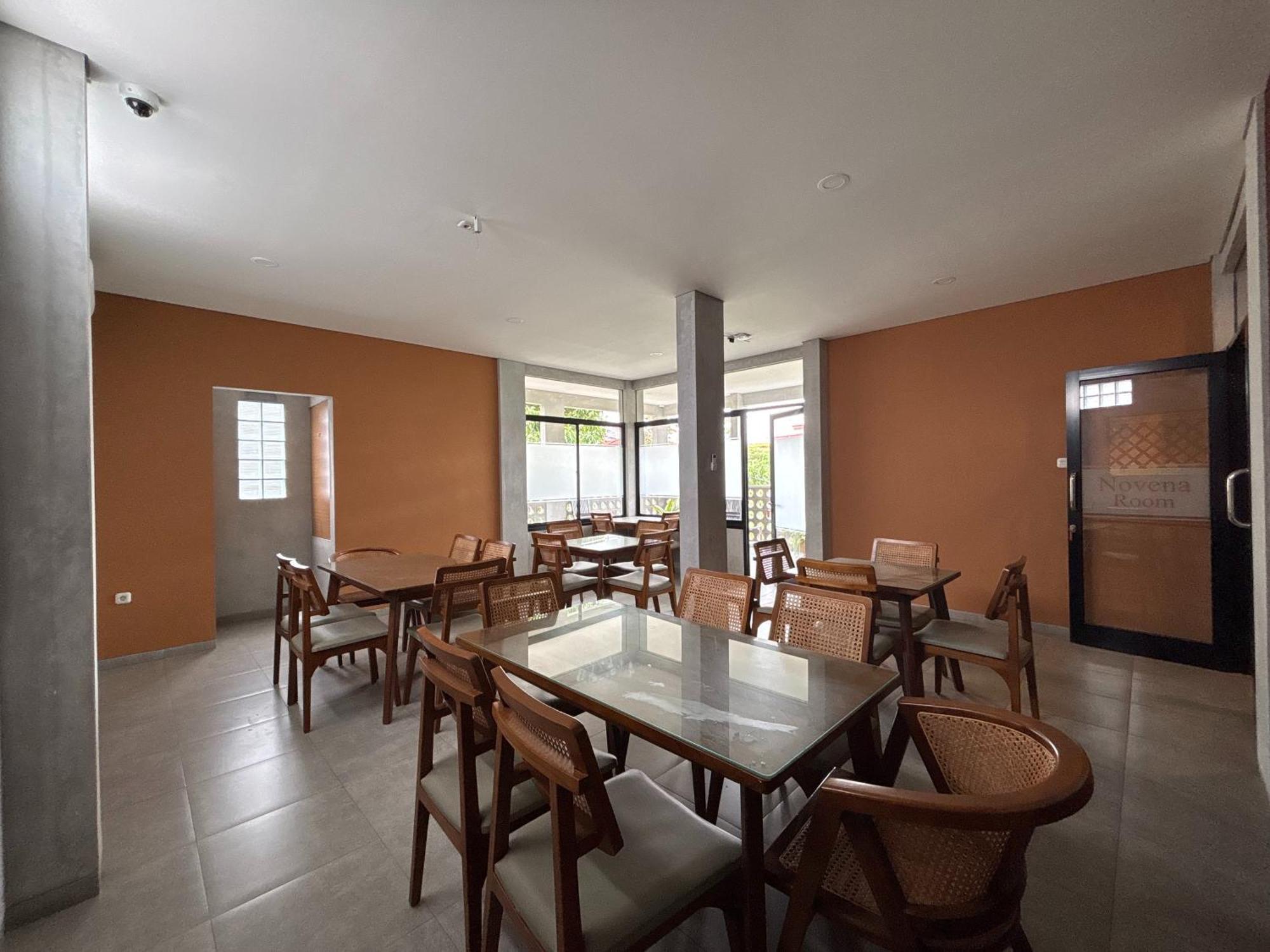 The Cluster Harris Bed & Breakfast Cimahi Bagian luar foto